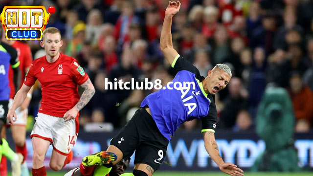 Nhận định phong độ hai đội tuyển Nottingham Forest vs Tottenham 