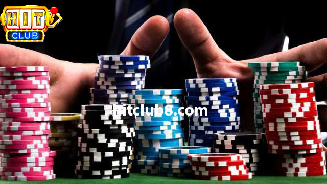 Cách thành tay chơi Poker chuyên nghiệp - Đổi bài liên tục